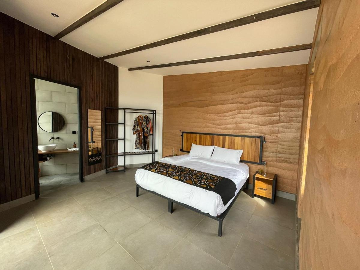 Umva Muhazi Villa Bagian luar foto