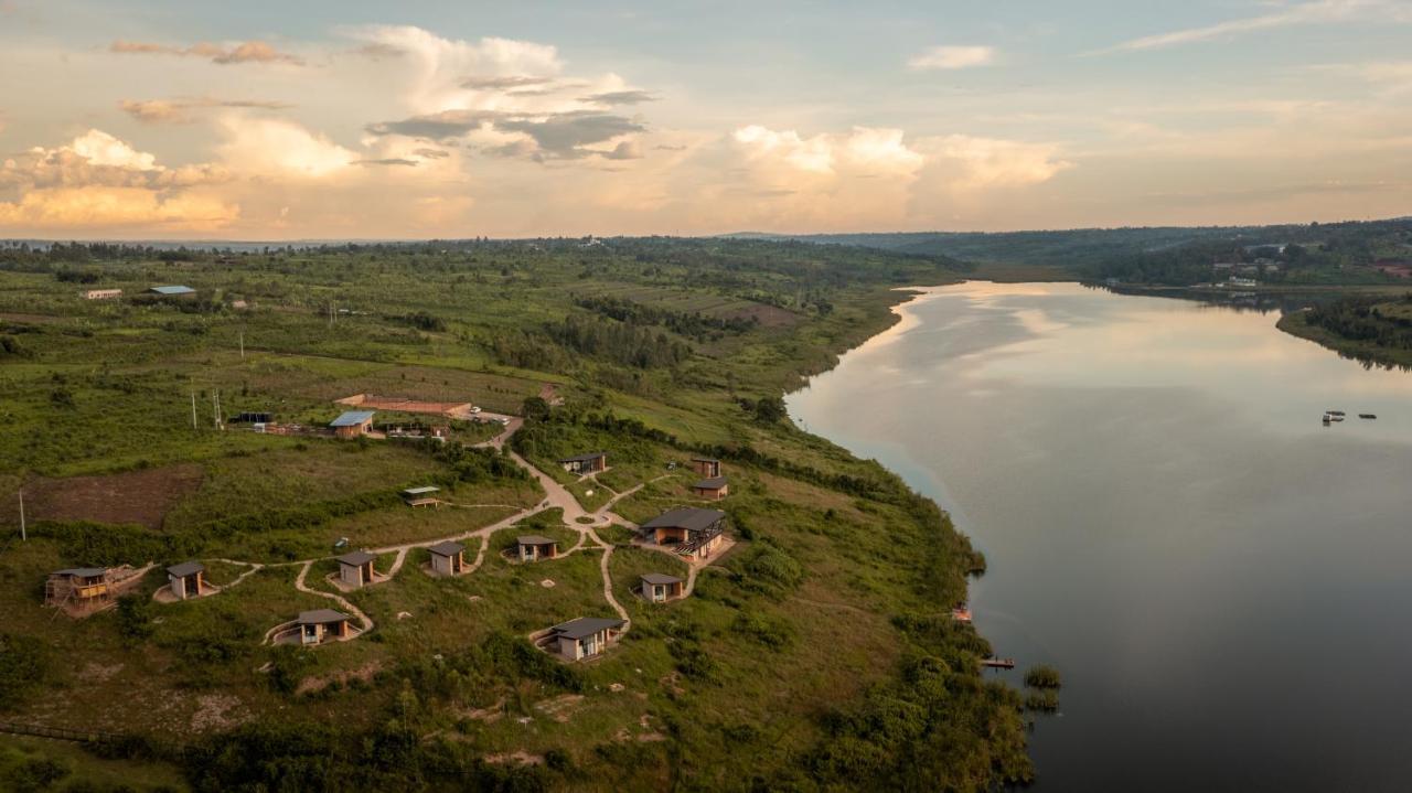 Umva Muhazi Villa Bagian luar foto