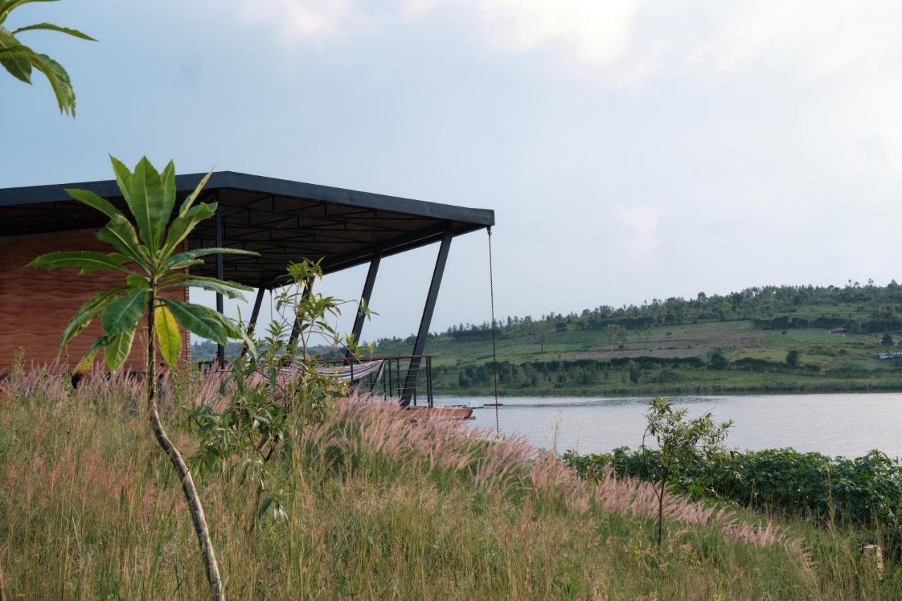 Umva Muhazi Villa Bagian luar foto