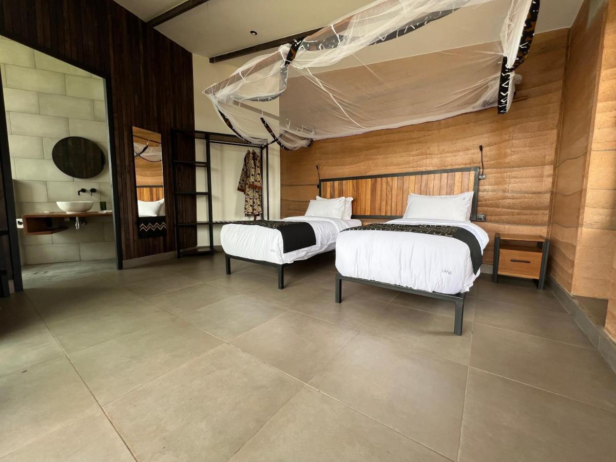 Umva Muhazi Villa Bagian luar foto